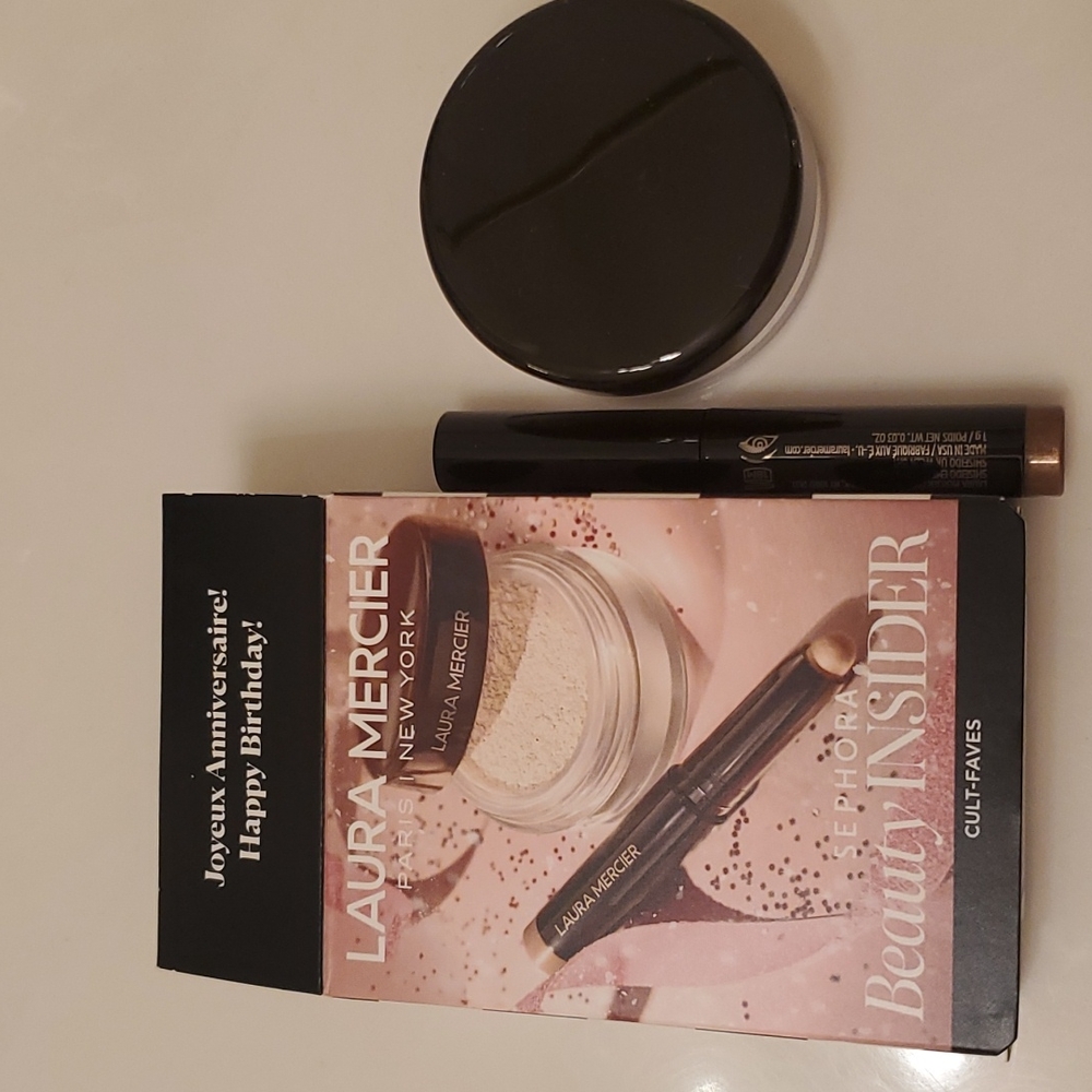 Laura Mercier loose setting power